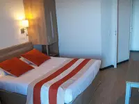 Aperçu 3 réf. #655