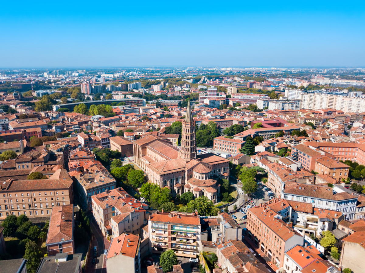 Plafond loyer Pinel 2023 – Vue aérienne sur la ville de Toulouse