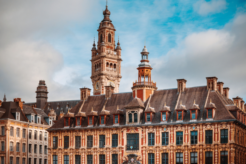  Zone A loi Pinel - La vieille bourse de Lille construite en 1652