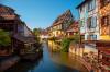 Loi Pinel+ Strasbourg – Vue sur une rue traversée par le Rhin